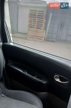 Минивэн Renault Scenic 2004 в 