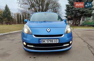 Мінівен Renault Scenic 2012 в Рівному