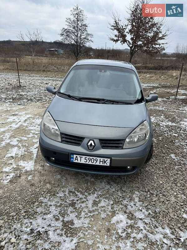 Минивэн Renault Scenic 2004 в Ивано-Франковске
