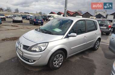 Минивэн Renault Scenic 2009 в 
