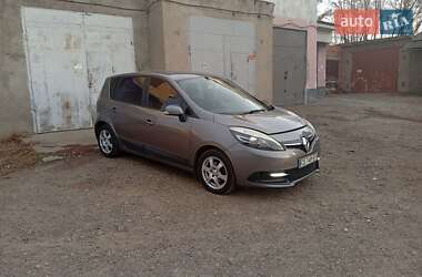 Мінівен Renault Scenic 2013 в Чернівцях