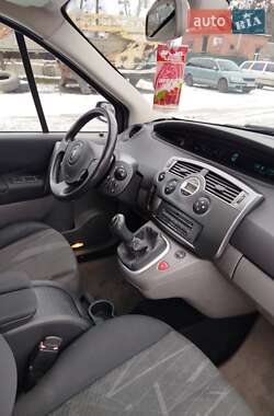 Мінівен Renault Scenic 2007 в Охтирці