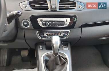 Минивэн Renault Scenic 2012 в Киеве