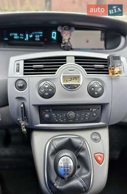 Минивэн Renault Scenic 2008 в 