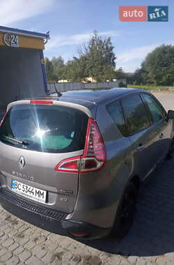 Мінівен Renault Scenic 2011 в Львові