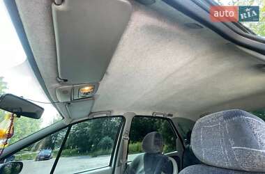 Минивэн Renault Scenic 2000 в 