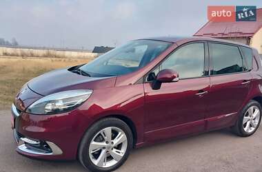 Мінівен Renault Scenic 2012 в Рівному