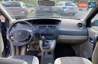 Минивэн Renault Scenic 2006 в Ровно