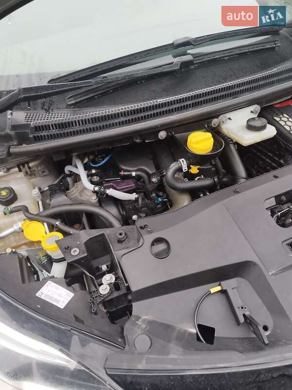 Минивэн Renault Scenic 2017 в Гайвороне