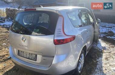 Мінівен Renault Scenic 2012 в Делятині