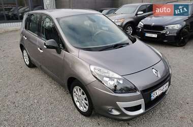 Минивэн Renault Scenic 2011 в Хмельницком