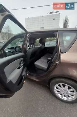 Мінівен Renault Scenic 2011 в Житомирі