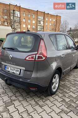 Минивэн Renault Scenic 2011 в Дубно