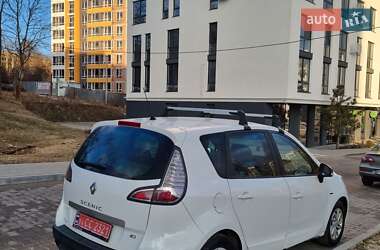 Минивэн Renault Scenic 2015 в Львове