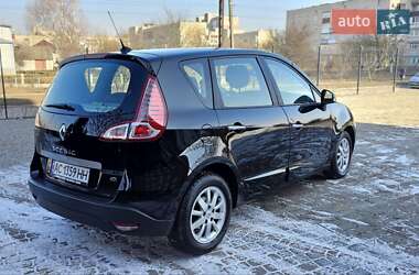 Минивэн Renault Scenic 2011 в 