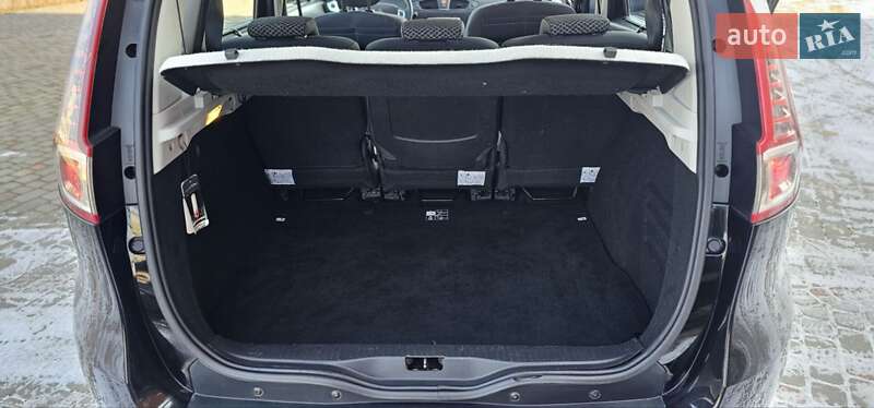 Минивэн Renault Scenic 2011 в Нововолынске