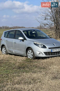 Мінівен Renault Scenic 2009 в Одесі