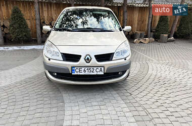 Минивэн Renault Scenic 2006 в Сторожинце