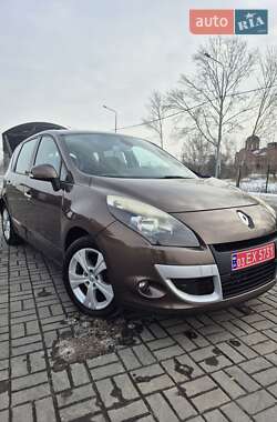 Минивэн Renault Scenic 2010 в Днепре