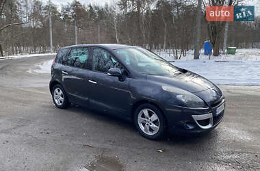 Минивэн Renault Scenic 2010 в Киеве