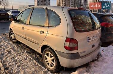 Мінівен Renault Scenic 2001 в Києві