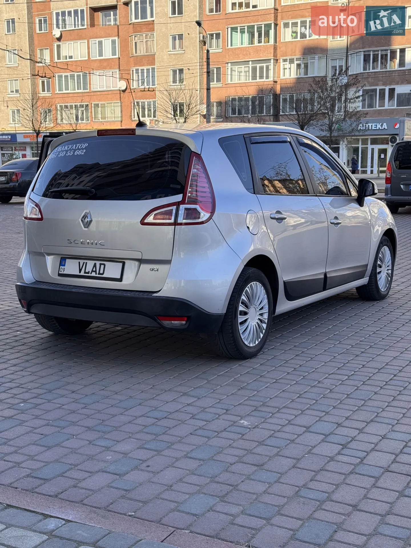 2010 Renault Scenic - мініатюра 5