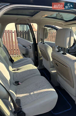 Минивэн Renault Scenic 2006 в 