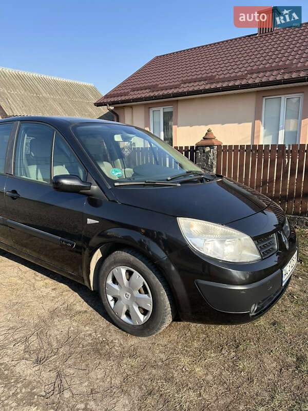 Минивэн Renault Scenic 2006 в Луцке