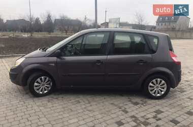 Минивэн Renault Scenic 2004 в 