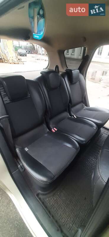 Минивэн Renault Scenic 2007 в Киеве