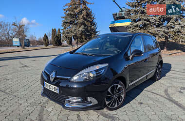 Минивэн Renault Scenic 2015 в Дубно