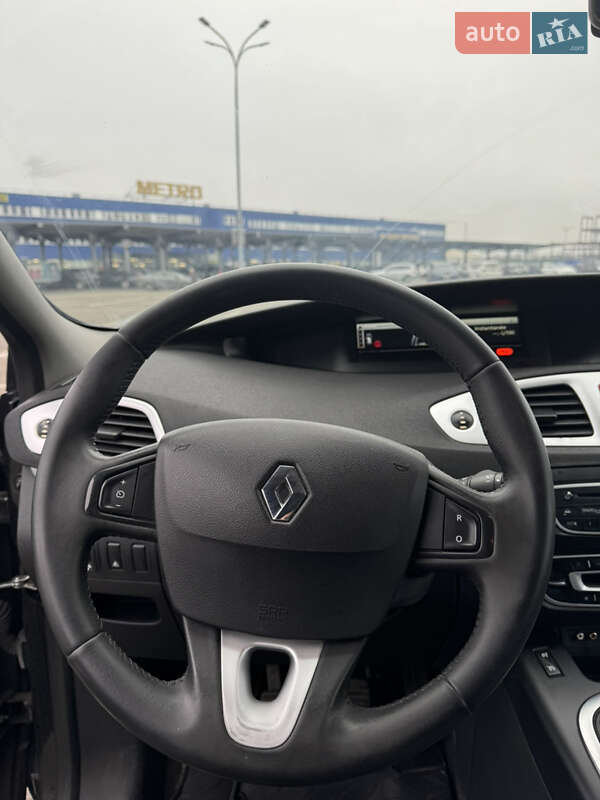 Минивэн Renault Scenic 2010 в Киеве фото 5 Минивэн Renault Scenic 2010 в Киеве