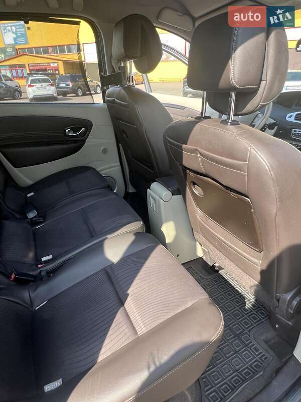 Минивэн Renault Scenic 2009 в Вишневом