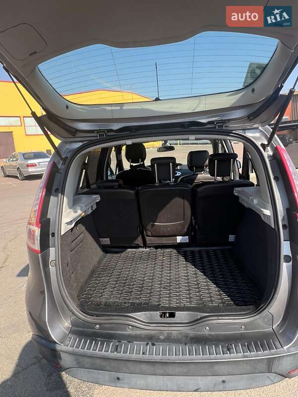 Минивэн Renault Scenic 2009 в Вишневом