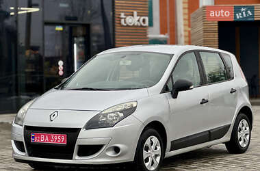 Минивэн Renault Scenic 2010 в Виннице