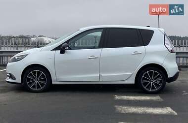 Минивэн Renault Scenic 2013 в 