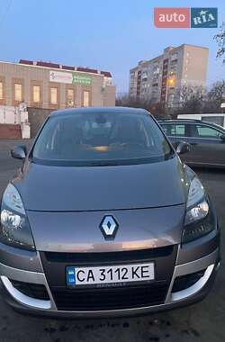 Минивэн Renault Scenic 2010 в Умани