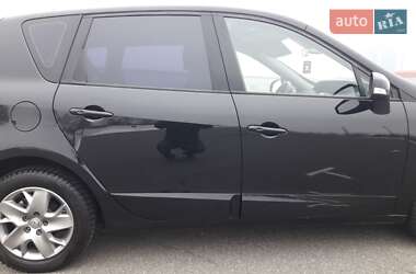 Минивэн Renault Scenic 2014 в Киеве