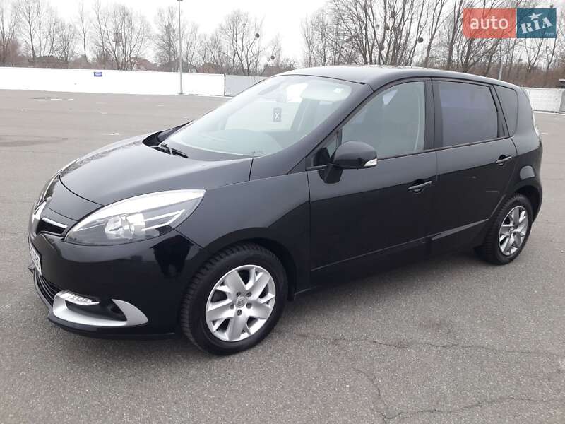 Минивэн Renault Scenic 2014 в Киеве