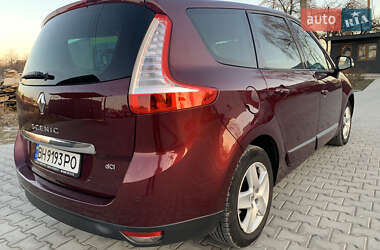 Минивэн Renault Scenic 2015 в Калуше