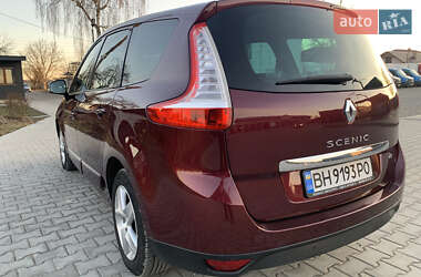 Минивэн Renault Scenic 2015 в Калуше