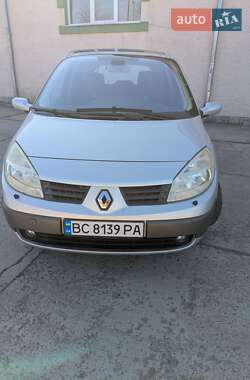 Минивэн Renault Scenic 2005 в 
