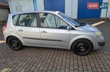 Минивэн Renault Scenic 2005 в 