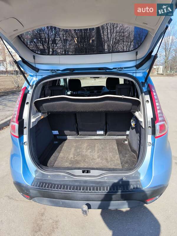 Минивэн Renault Scenic 2009 в Лозовой