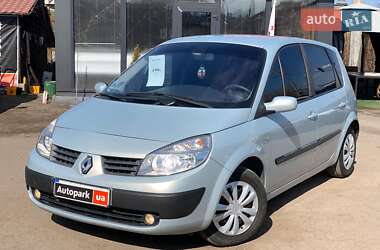 Минивэн Renault Scenic 2003 в 