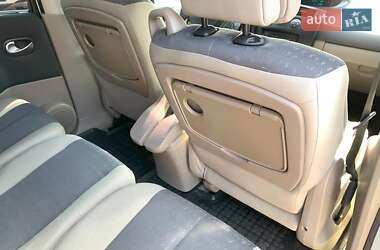 Минивэн Renault Scenic 2003 в 