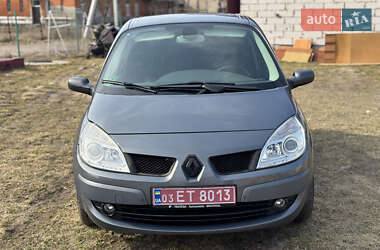 Минивэн Renault Scenic 2006 в Владимире