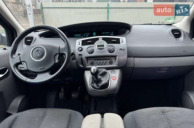 Минивэн Renault Scenic 2006 в Владимире