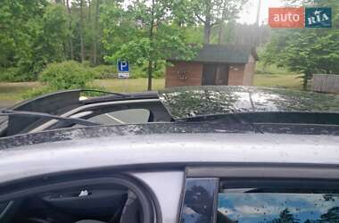 Минивэн Renault Scenic 2010 в 