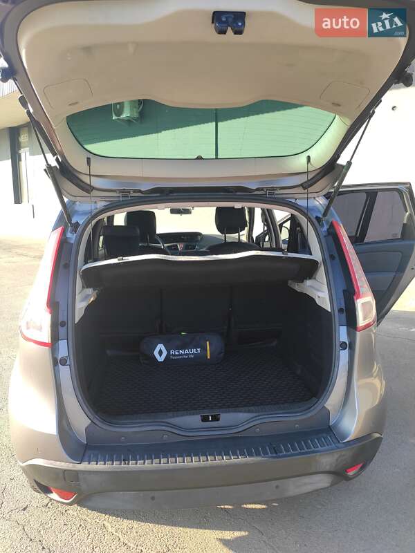 Минивэн Renault Scenic 2011 в Львове